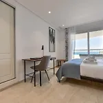 Se Alquila El Mar